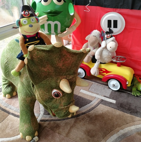 🦋 Meet your Posher, Amy - Picture 5 of 6